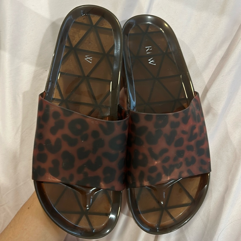 J. Crew pool slides